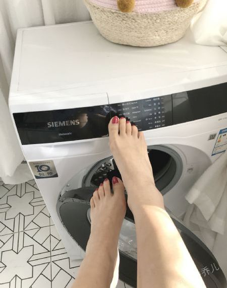 蝴蝶效应在线_日韩成人在线