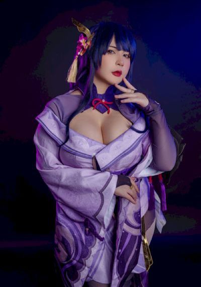 中文字幕制服丝袜不卡_BD韩语电影完整版