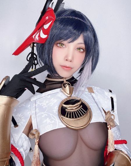 摸美女下部美女爽到不行视频_4K完整视频观看