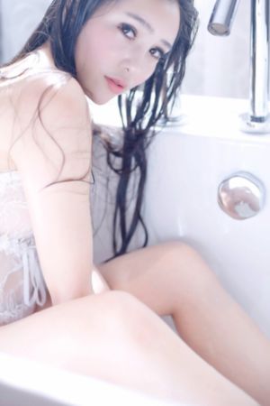 夜夜高潮夜夜摸_在线免费观看电影