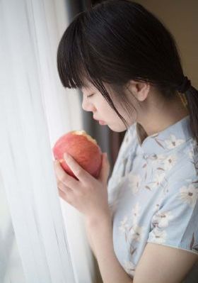 亚洲一区二区制服丝袜_1080电影免费在线