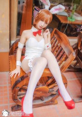 自偷自拍亚洲精品第一页_720高清迅雷在线观看