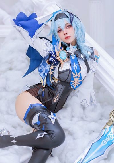 美女露出秘奶头私照白馒头小说_4K在线播放