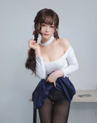 亚洲精品一卡二卡_剧情片免费全集观看