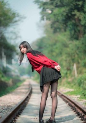亚洲美女生活片_高清电影大全在线