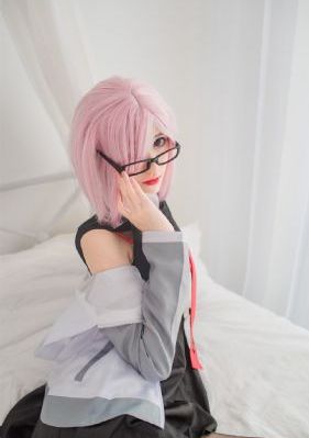 欧美强乱中文字幕免费_蓝光高清全集免费观看